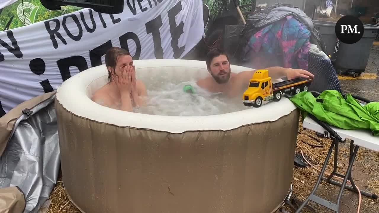 A hot tub has been set up at the freedom protest in Ottawa