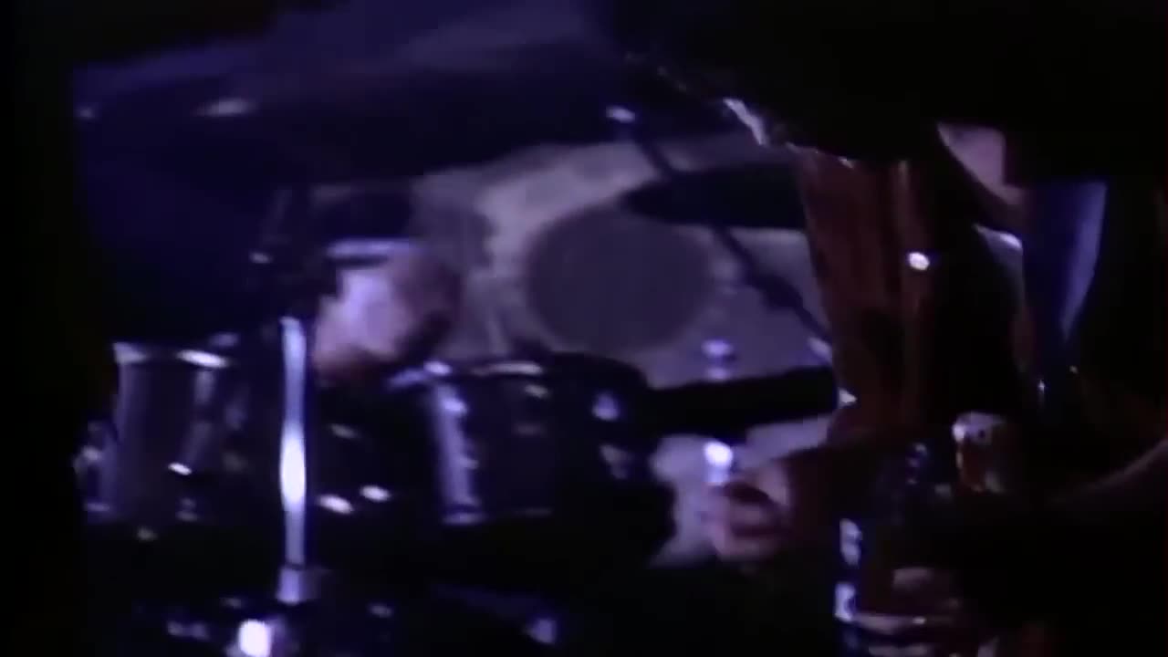 VAN HALEN - When It's Love (Official Video)