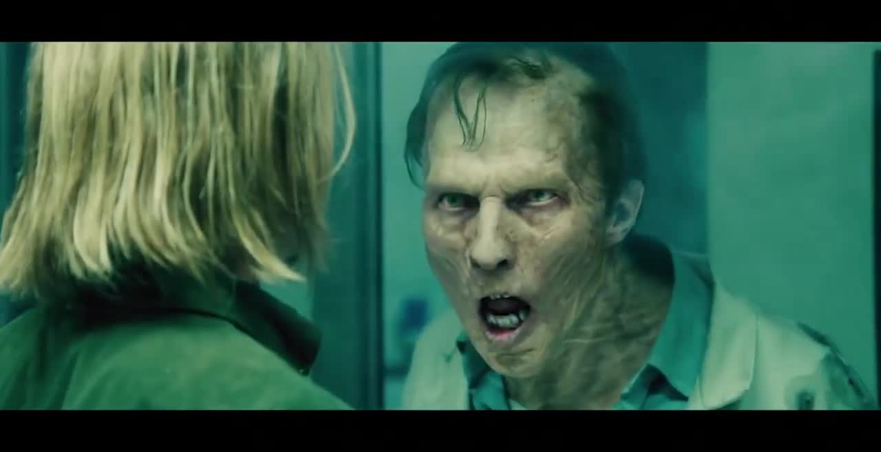 Close-Up - World War Z, 2013