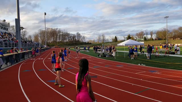4.12.22 - Girls 4x400m @ St. Joseph's Relays