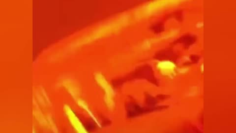 Explosion at a gas plant leaves several injured in Effurun , Nigeria 🇳🇬