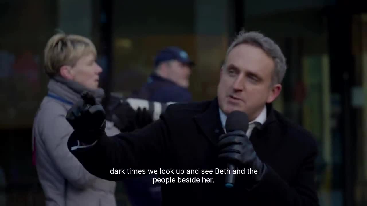 Alex Loves Beth