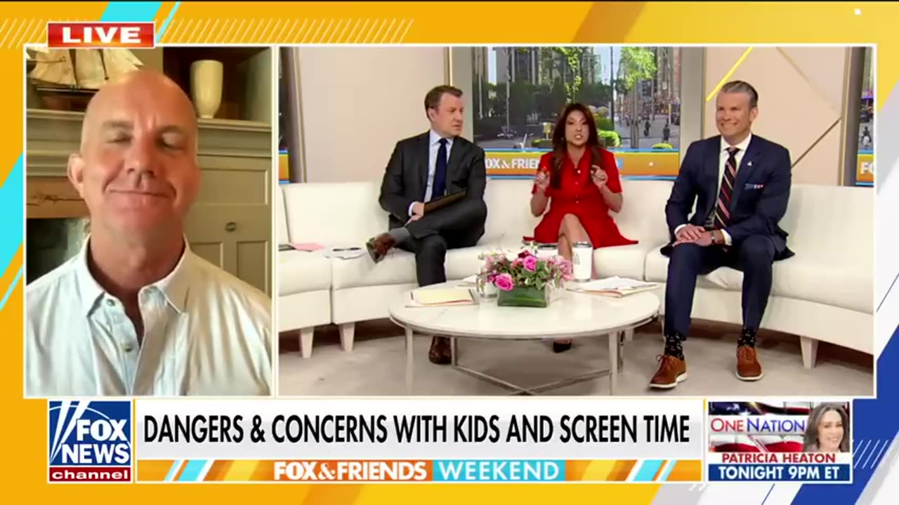‘BRILLIANT’- Jerry Seinfeld gifts youngest son flip phone Fox News