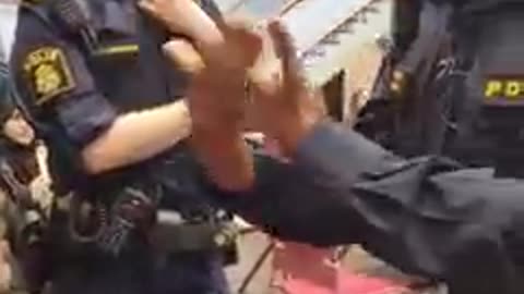 Family United kämpar mot SocialGestapo