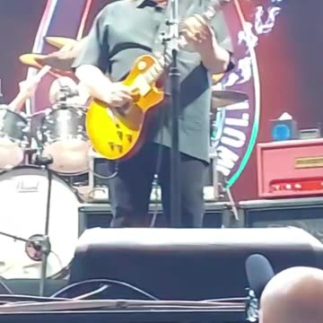 Warren Haynes (Gov't Mule) - LIVE @ 420Fest (Short)