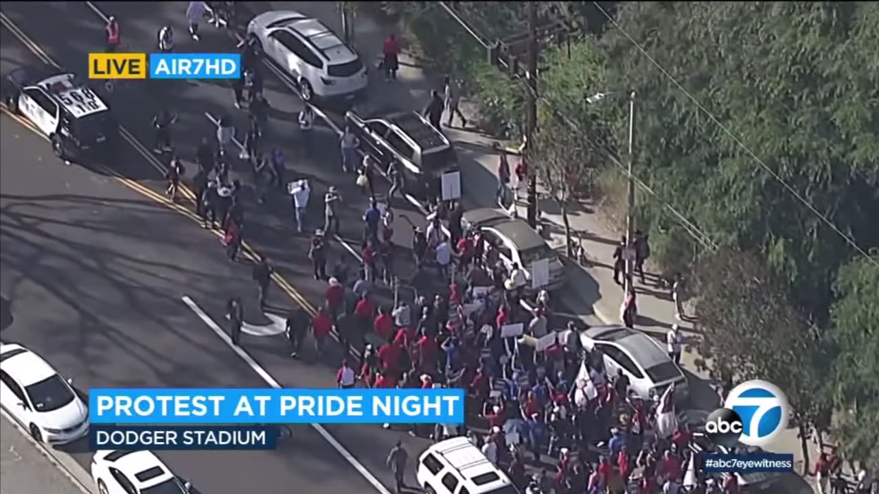 LA Dodgers Pride Night sees thousands of protesters and an empty stadium 🏟️