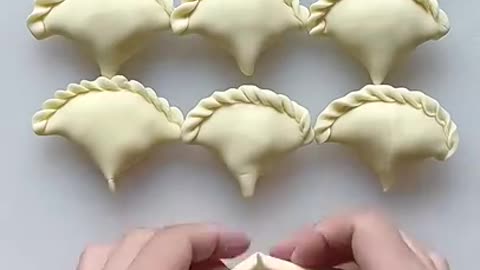 Dumpling packing