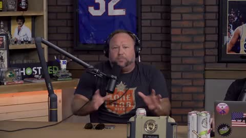 Alex Jones discusses the joe rogan controversy. Drinking bros clips