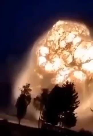 A massive explosion this morning at an alleged ammunition depot in Khmelnytsky, Ukraine