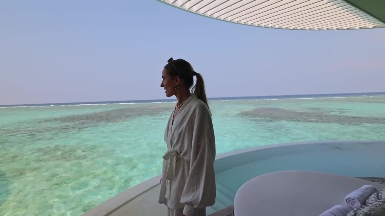 The Ritz-Carlton Maldives - Overwater Villa TOUR