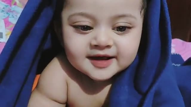 Cute Baby Funny Video - Cute Babe Funny Momente