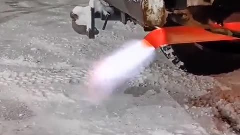 How come the exhaust pipe