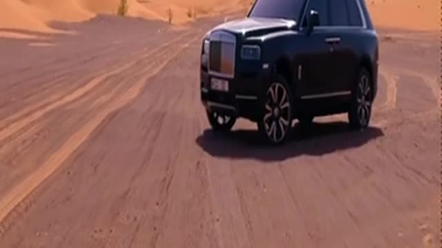 108# RollsRoyce SUV Cullinan in the DESERT