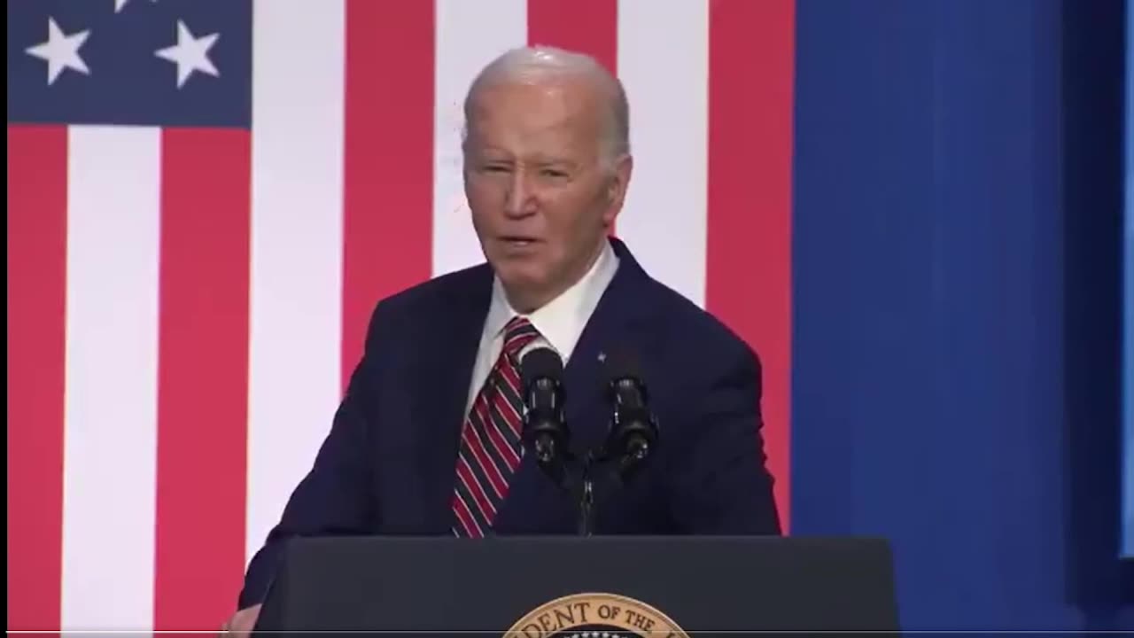 Joe Biden cũng khuyến khích nam thanh niên kết hôn với những gia đình có từ 5 con gái trở lên.