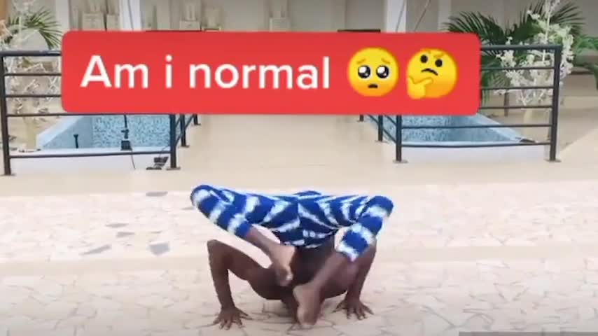 Guy Shows Amazing Flexibility By Performing Extreme Contortion Skills