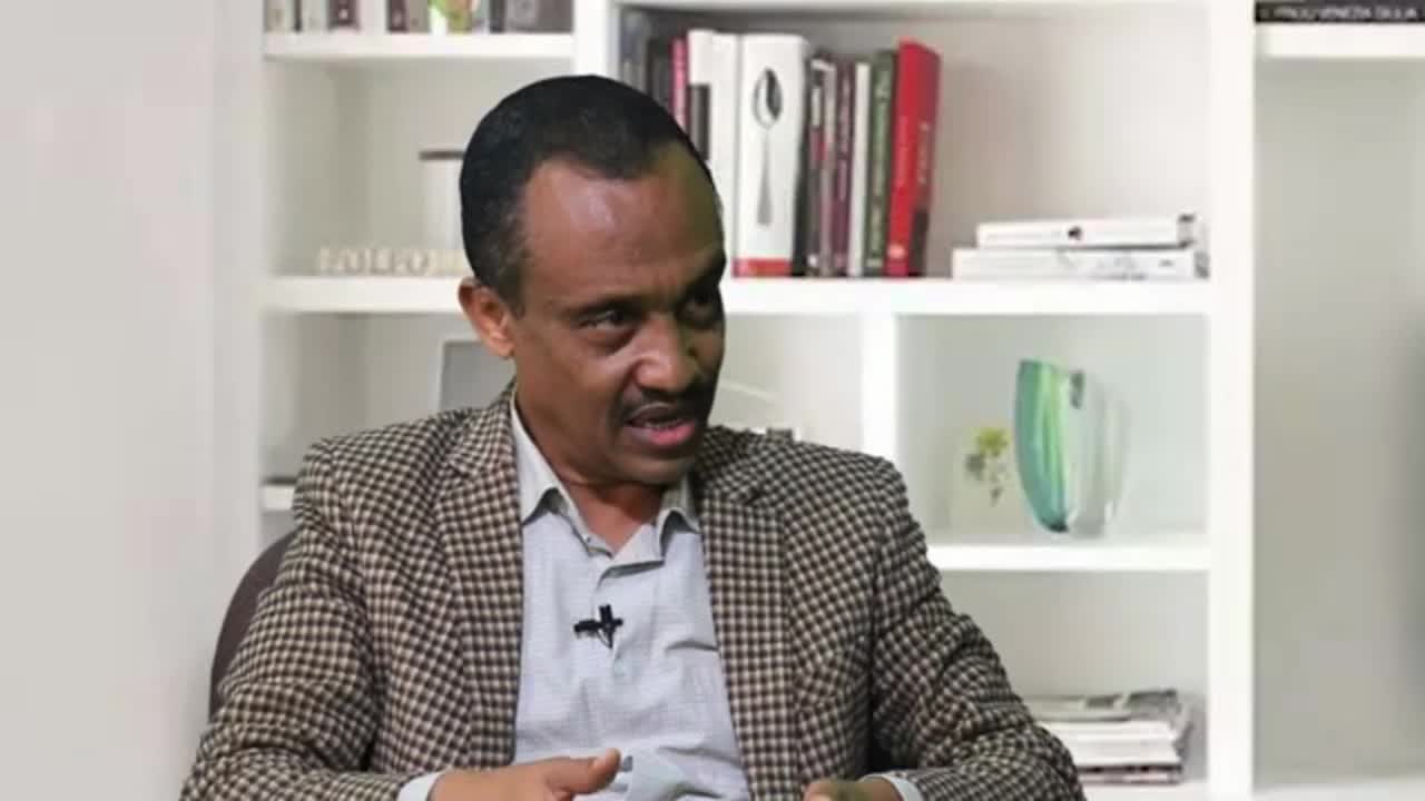 ህገ - መንግስቱ ዘጠኙን ክልሎች ነው እንጂ የዘረዘረው የቆዳ ስፋታቸውን አይደለም - ሰለሞን ሹምዬ