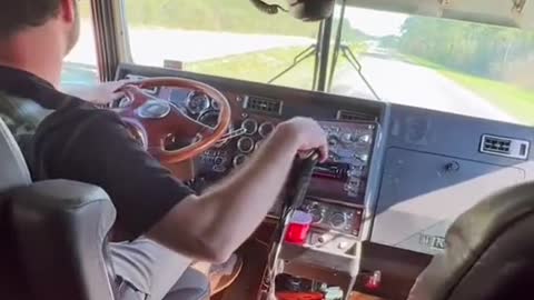 2015 Peter Bildt's supercharger and the sound of engine brakes