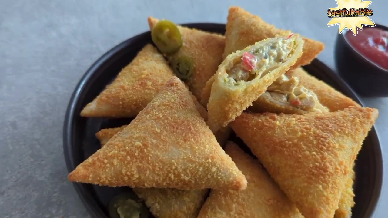 finger lickin jalapeno samosas