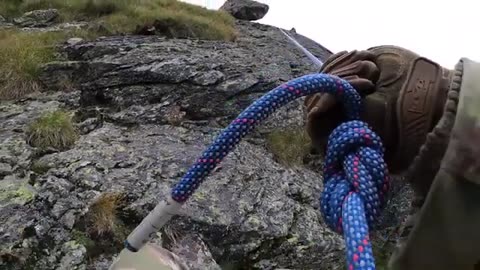 US Army Troops Participate in Mountaineering Training in Kosovo
