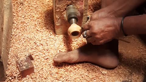 How to Make Wooden Handicrafts