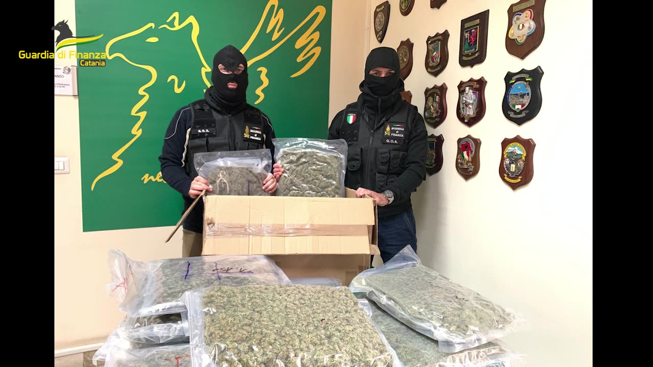 Catania, maxi sequestro di hashish e marijuana