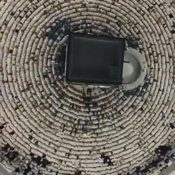 Muslims praying in Mecca