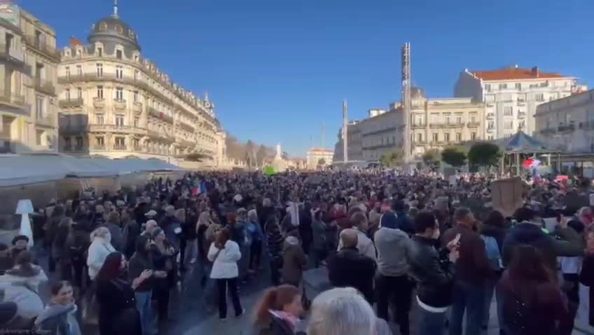 The People of Paris Against The Vaccination Pass & Medical Apartheid