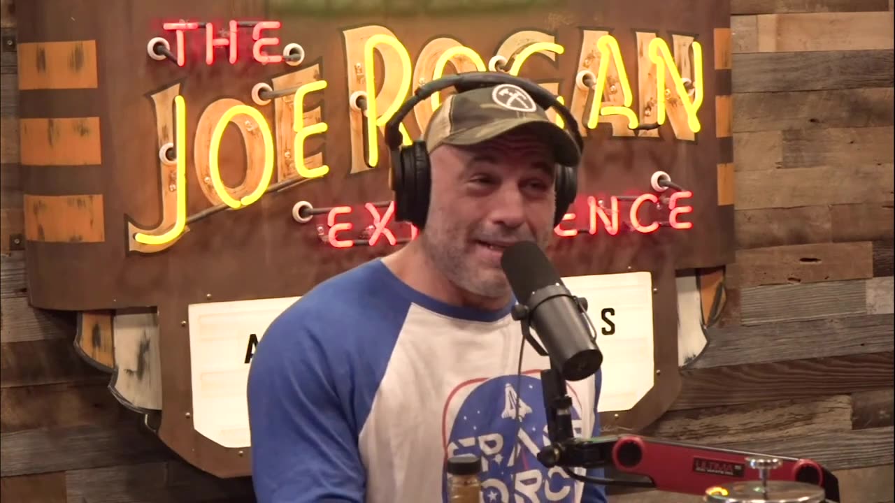 Is Arnold Schwarzenegger The NICEST Actor Joe Rogan & Bert Kreischer #jre