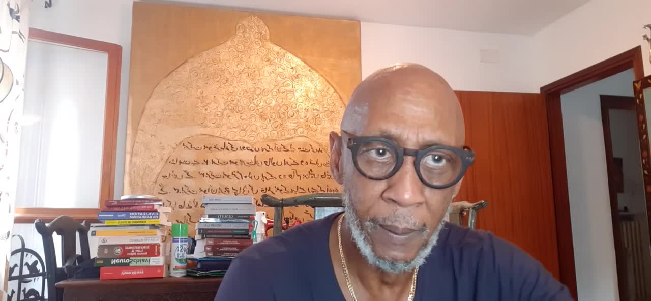 Mouhamed Konare: "Spazziamo via questa merda o ci seppellirà".