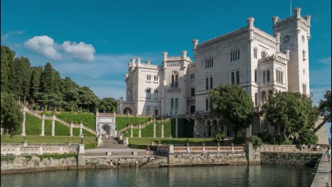 15 Most BEAUTIFUL Castles in Europe! | TopEurope 2021