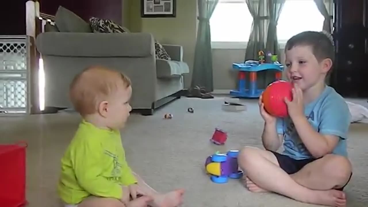 TRY NOT TO LAUGH : when Babies play sports | Funny Fails Video