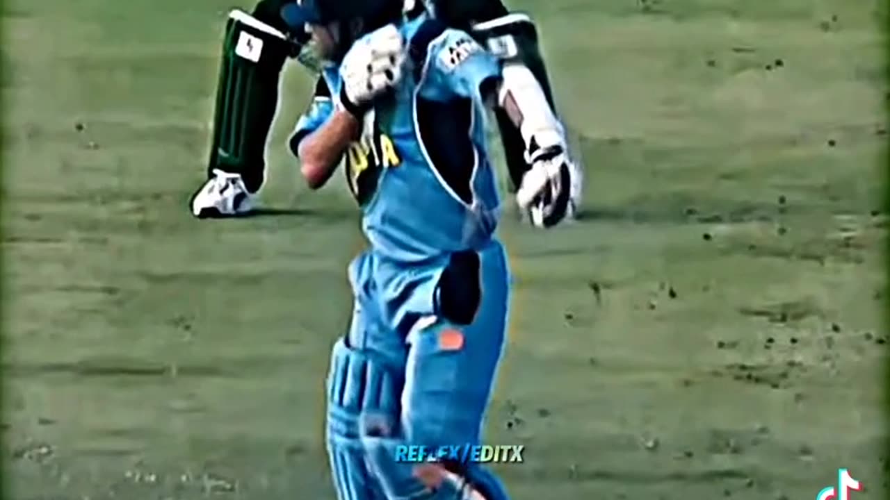 Cricket video clip