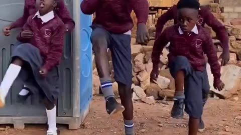 Hypers Kids Africa X Michael Jackson - Smooth Criminal