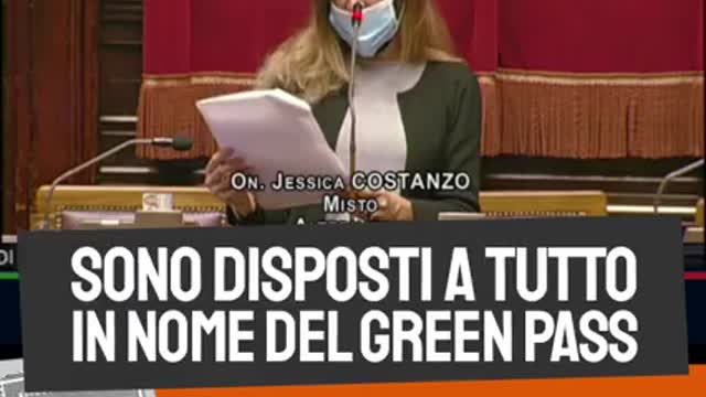 Sono disposti a tutto in nome del greenpass...