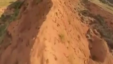 Ride between the peaks