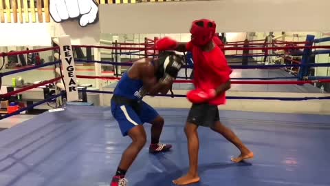 Efficient boxing practice in groups