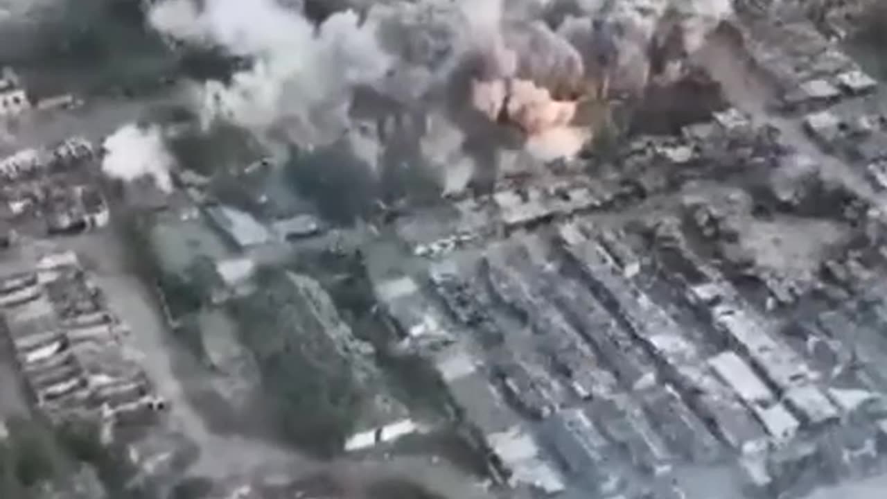 🔥💥 Destruction by four high-precision strikes of a gathering place for Russian