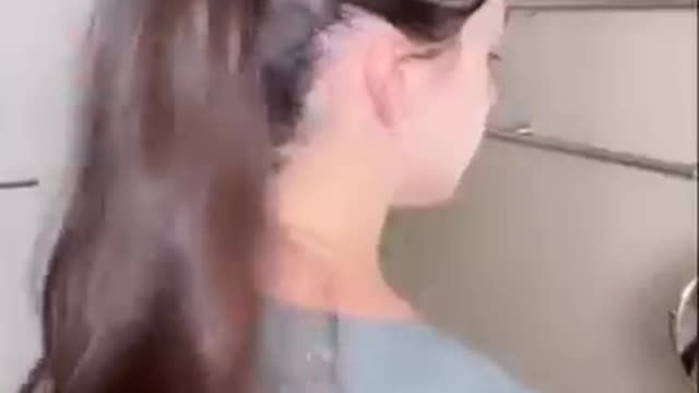 YOU'RE GOING TO LOVE THIS PONYTAIL