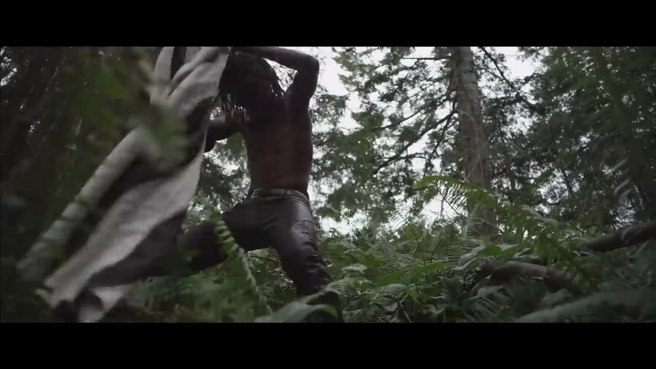 MACKLEMORE & RYAN LEWIS - CAN'T HOLD US FEAT. RAY DALTON (OFFICIAL MUSIC VIDEO)