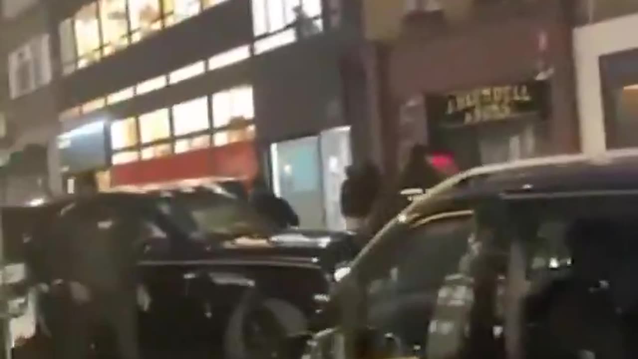 Floyd Mayweather chased out of store by Jihadists in London over his support for Israel.