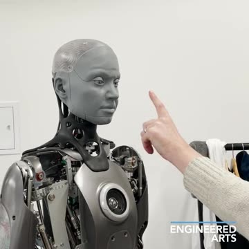 Gerçekten bir ROBOT'mu! Yoksa bilgisayar HİLESİ'mi