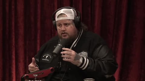An Emotional Jelly Roll Says He Writes Music to Help People
