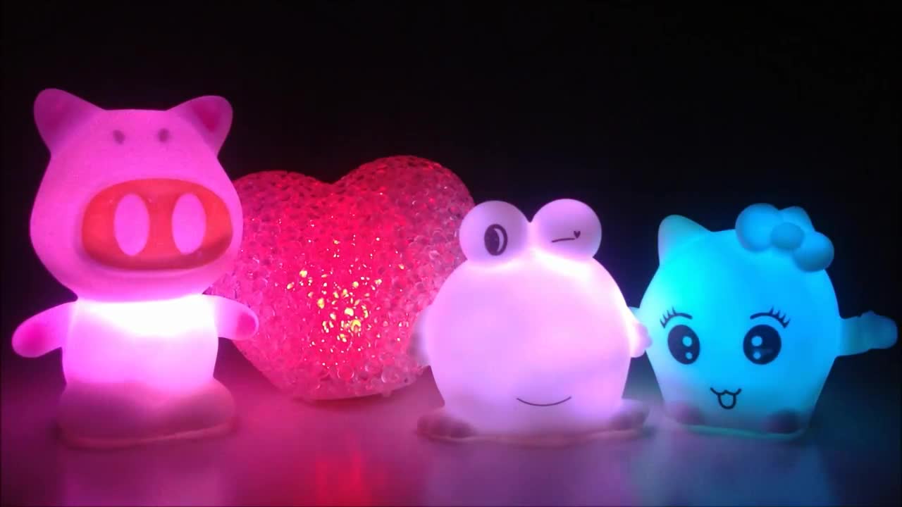 Betqu Led Pig Night Light