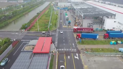 Elon Musk Tesla Gigafactory Shanghai Drone Flyover - May 2022 Update