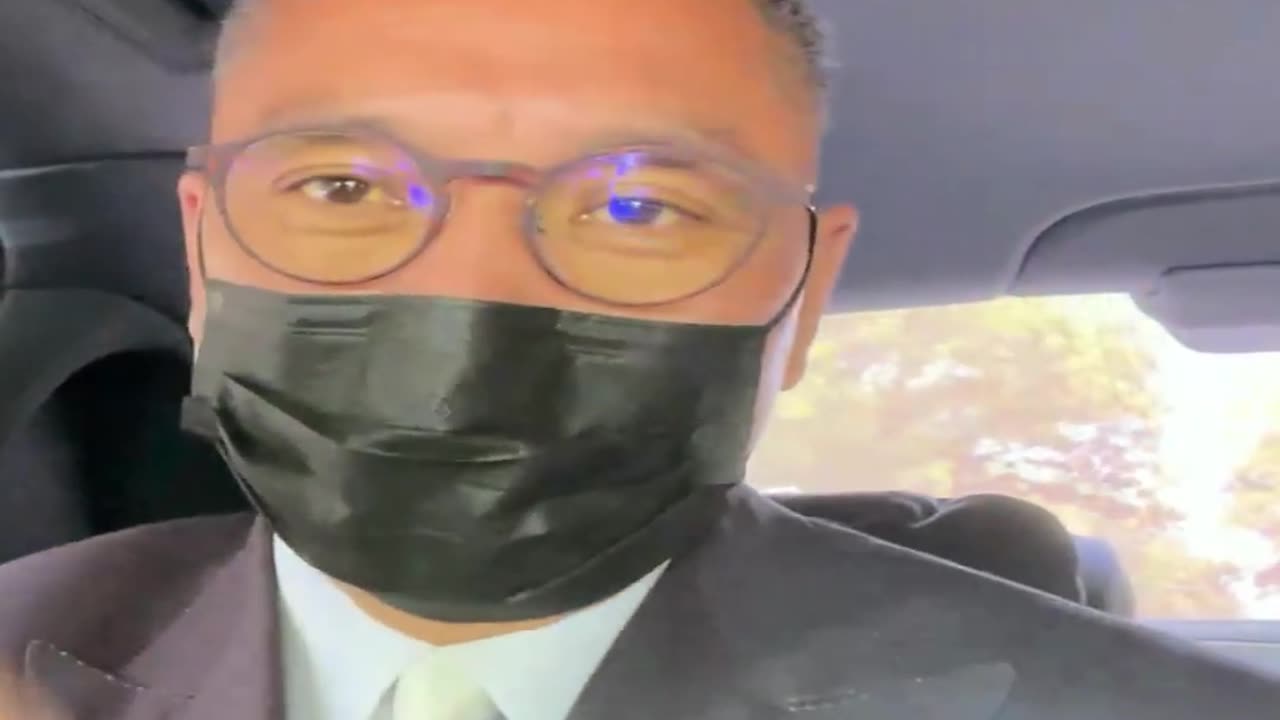 20220525文贵先生GETTR¹：一个国家有法律多重要，大家都相信的说理地方，你不服可以上诉。而 #中共国，直接把你抓了，黑白颠倒， #比畜奴社会还可怕！