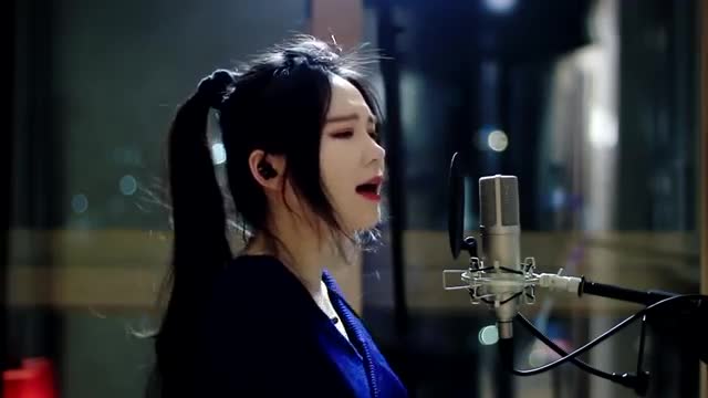 Tones AND I - Dance Monkey (cover by J.Fla)