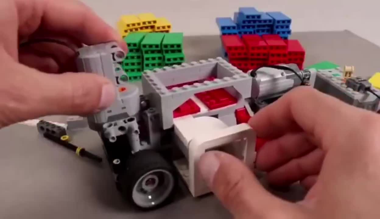 Spelled for more than a month of Lego