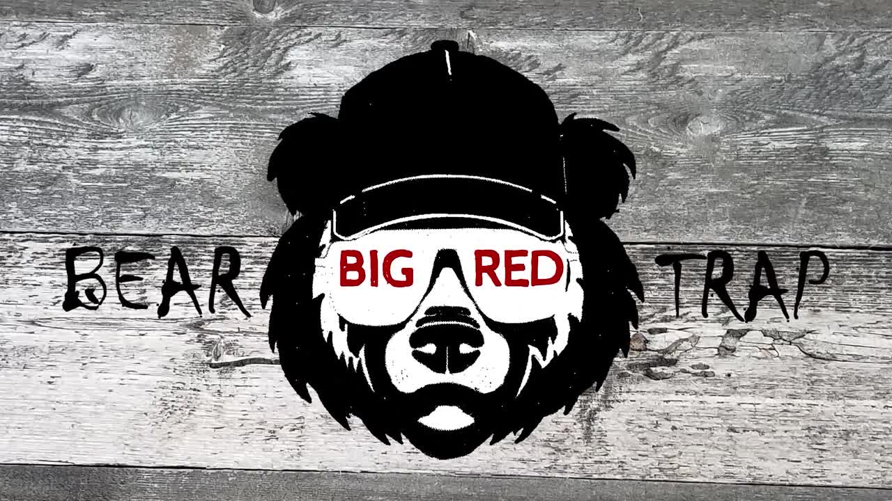 HOW TO SET LARGEST BEAR TRAP 🐻 - THIS THING IS GIANT Big Red Bear Trap #1