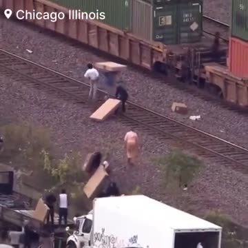 LOOT-A-THON 🚆 IN CHIMPCONGO