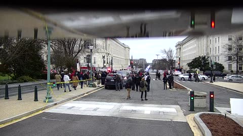 0672USCG00K25SouthBarricadeInbound_2021-01-06_15h02min07s330ms.mp4
